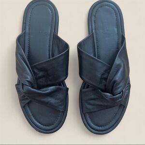 Everlane Black Twisted Leather Slide Sandals - Women